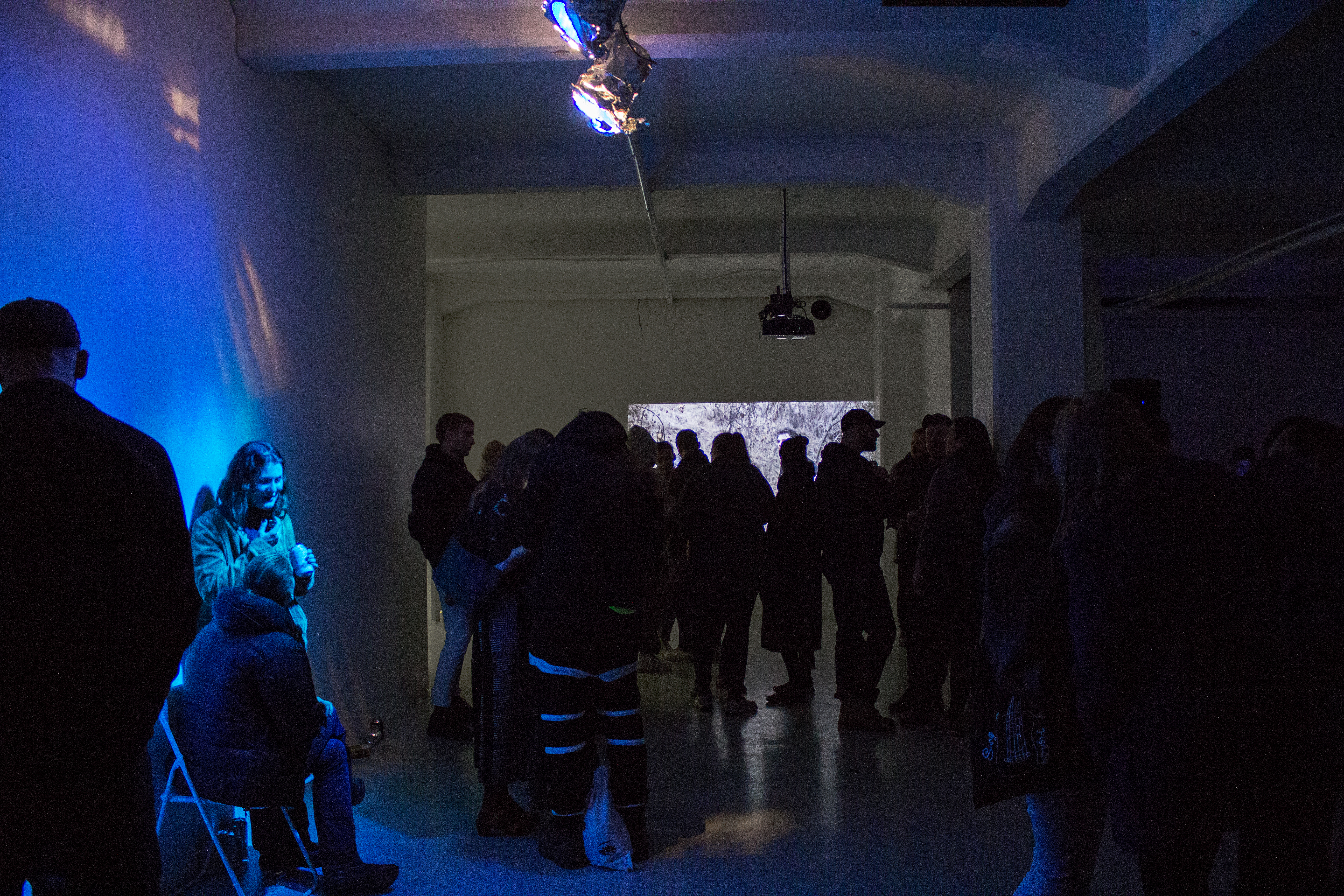 Two Cops (Hands Up!) ★ Tova Mozard
